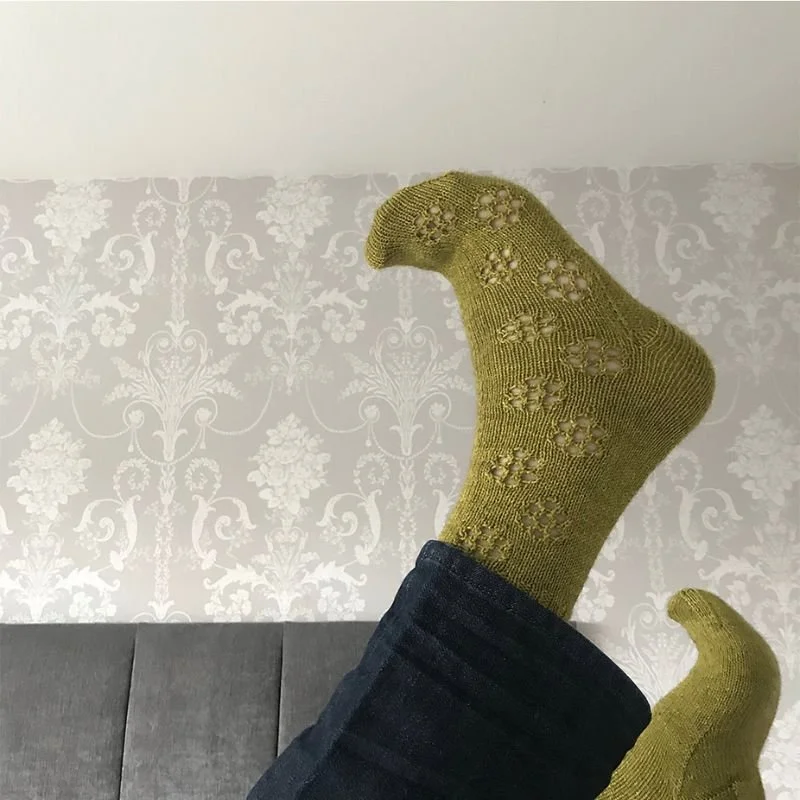 Loveliest-Yarn-Co-Socks-of-the-Galaxy_2.jpg