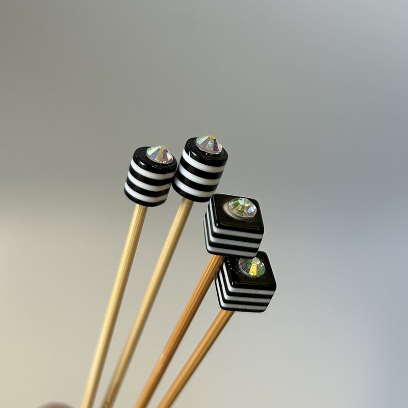 FunkyBead-225mm-BlackStripe.jpg