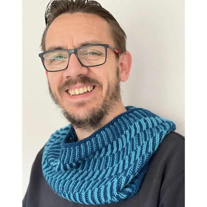 Simply the Simplest Brioche Cowl