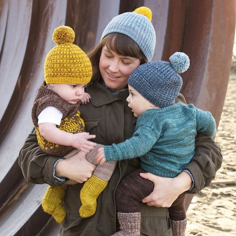Tin-Can-Knits-Bumble_1.jpg
