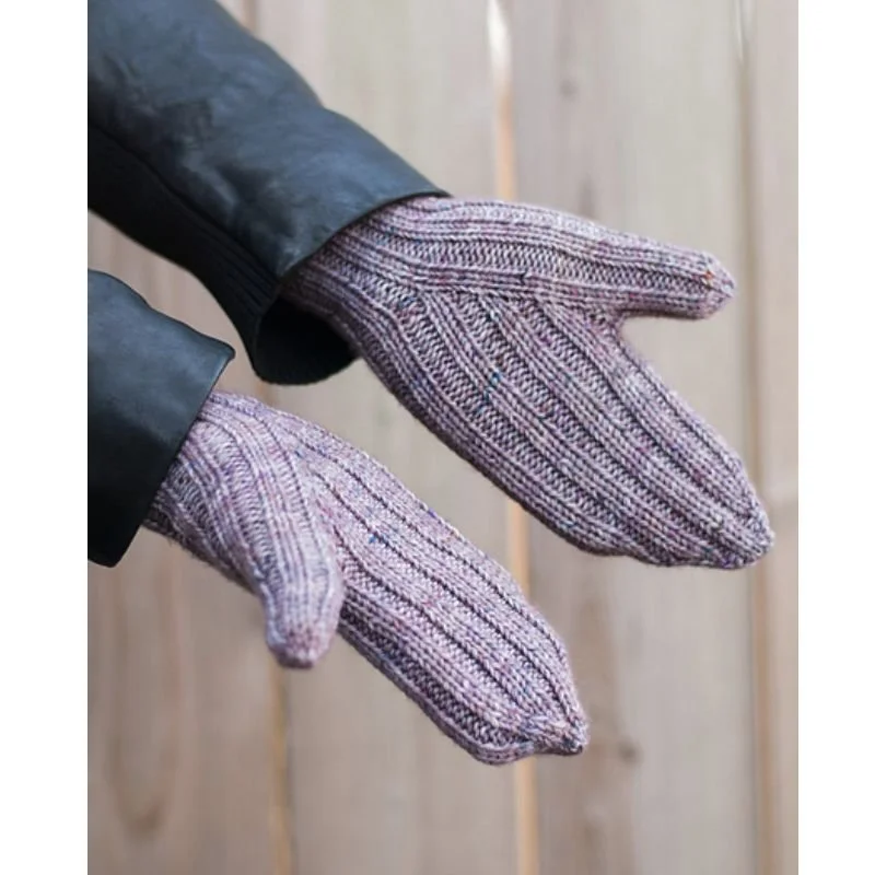 Laura-Chau-ServiceBerry-Mitts_2.jpg