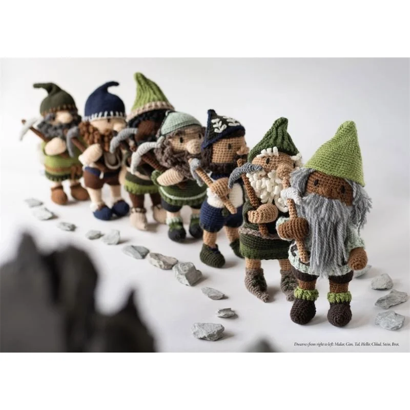 9781446316009_Crochet Fairy Tales_WB_In3.jpg