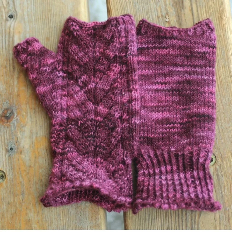 Brigid Mitts by Bronagh Miskelly_2.jpg