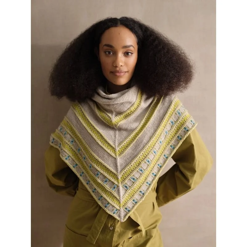 Beaded Colourwork_9789527580677_6.jpg