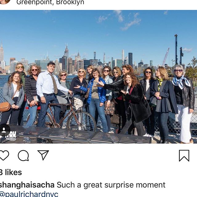 Coming off the East River Ferry in Greenpoint today I was accosted by a street art tour group- a very gracious group. I&rsquo;m reposting this courtesy of #Shanghaisacha @shanghaisacha -she has a great IG page #PaulRichard #StreetArt #DripArt #DripDr