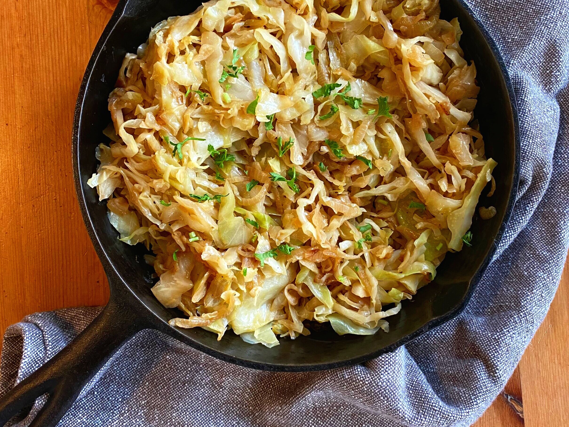 Simple Caramelized Green Cabbage 