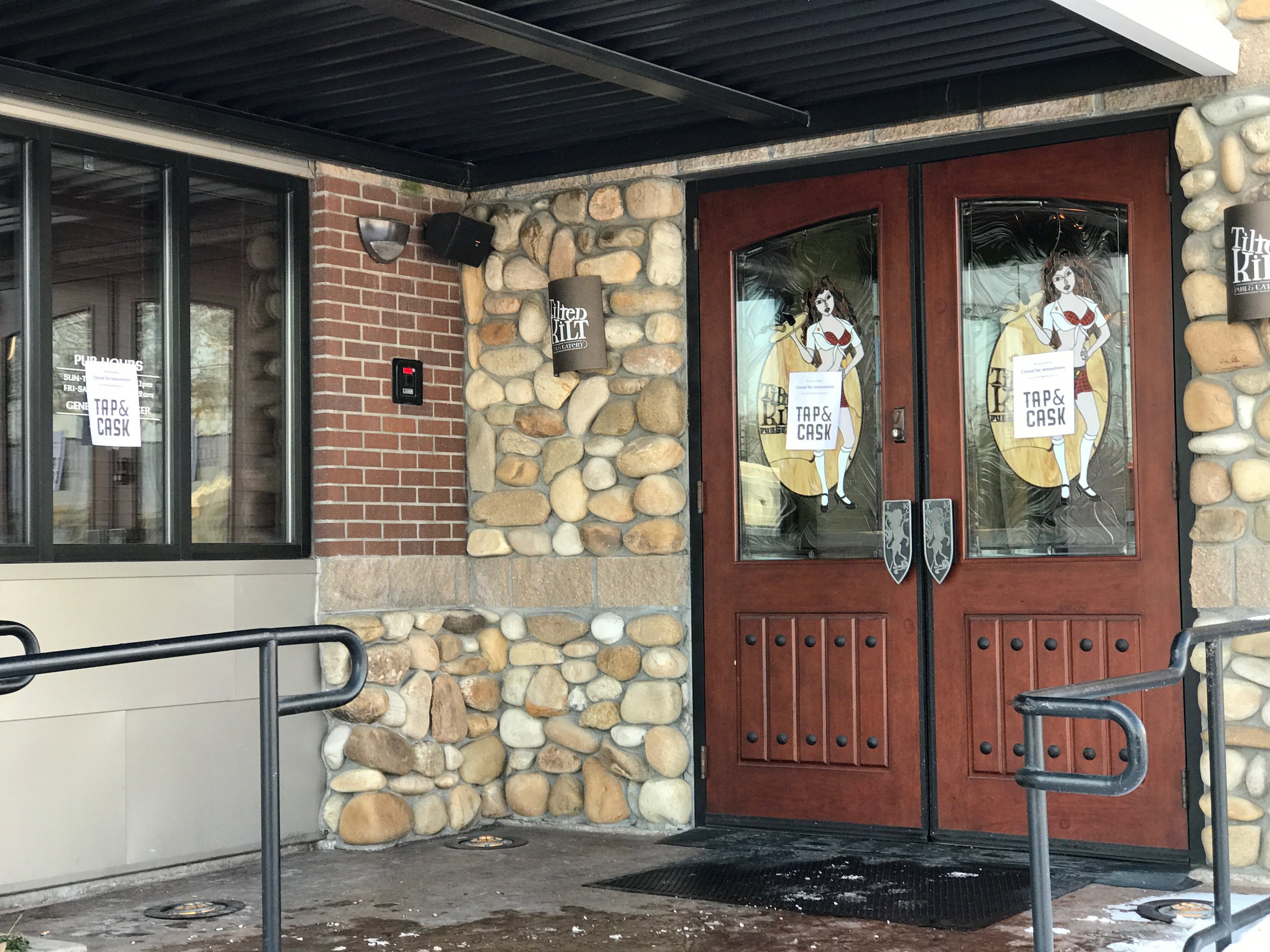 Tilted Kilt covers up