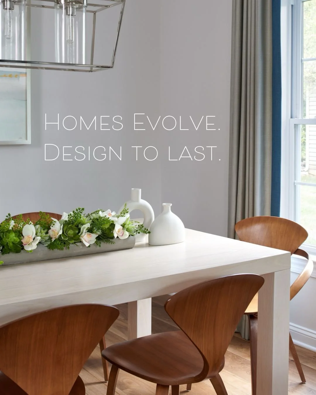 Trends tell you to buy for right now. 

We design for where you&rsquo;ll be in ten years. 

A well planned room should grow with you, not require a total overhaul every time your lifestyle shifts. 

📸 1, 3, 5: @lisa.russman 
📸 7: @raquellangworthy.