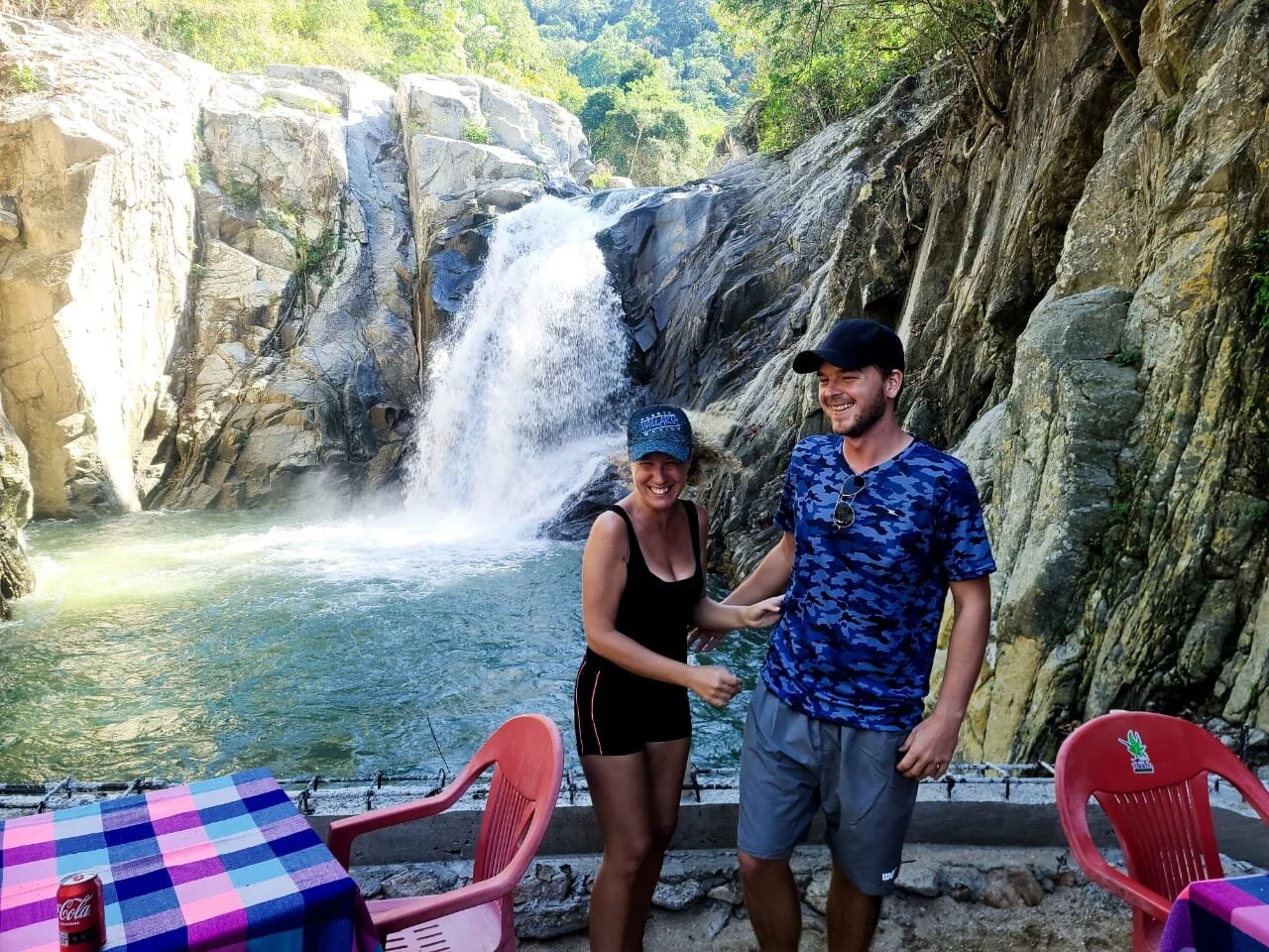 310B5E1A-E19A-4861-BD8D-FA6CF254FF5F