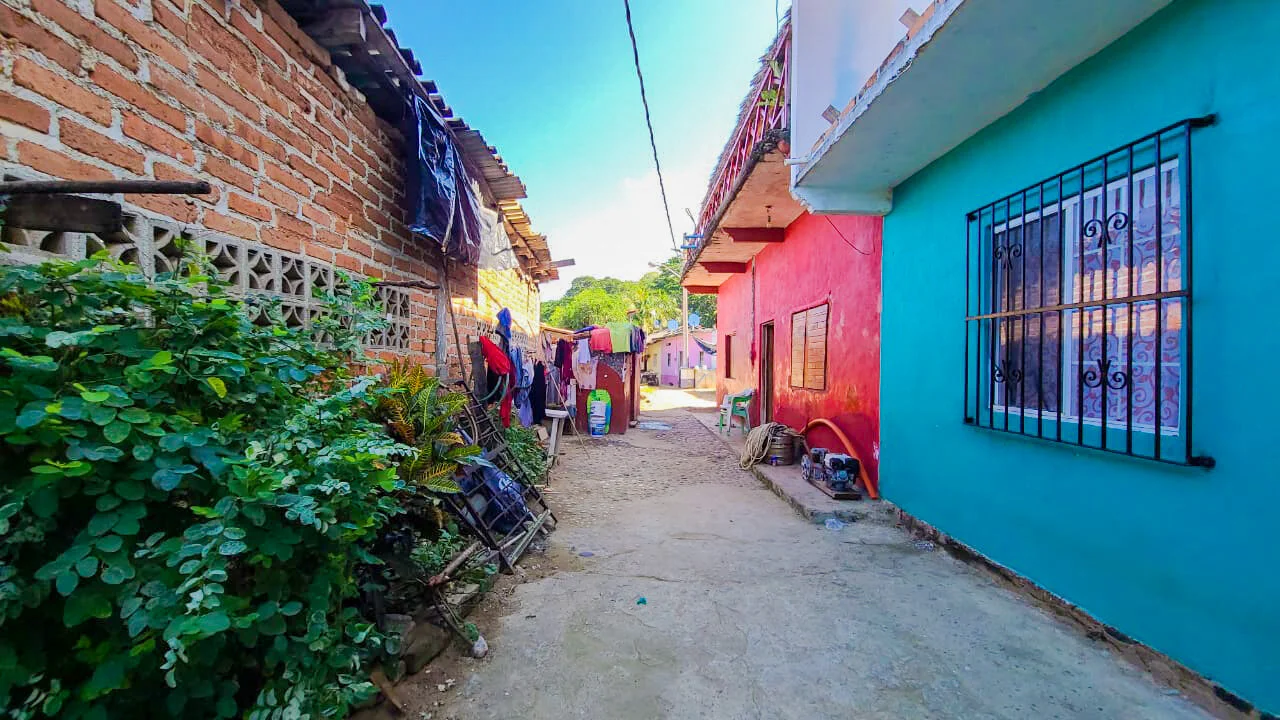 1BE9F25B-1928-46FA-B497-F3ECDB34B569