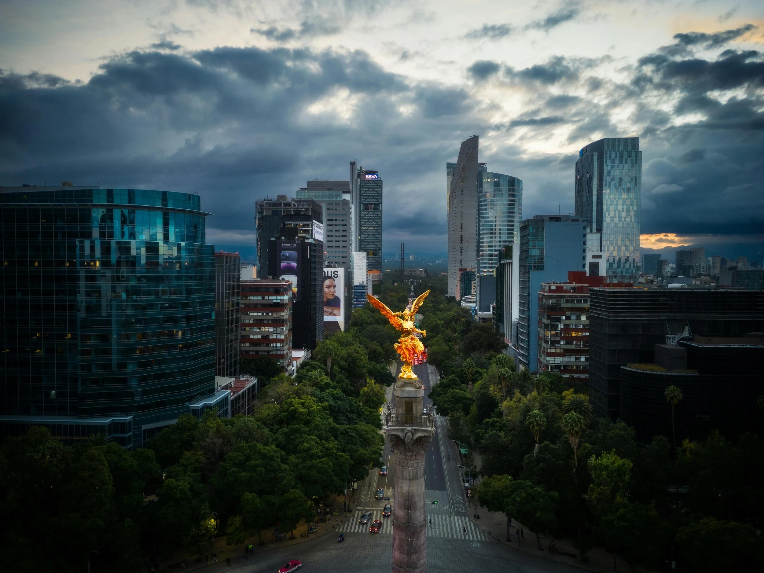 Renting an Apartment in Mexico City as a Foreigner: Requirements, Risks, and Solutions
