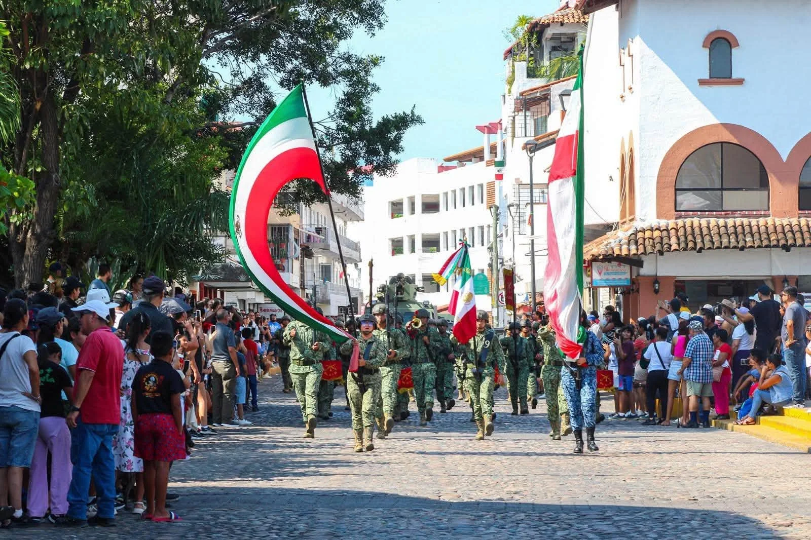 The civic-military parade: 366 members of the armed forces including the Army, Navy, Air Force, and National Guard, alongside 1,750 students from 15 local schools.