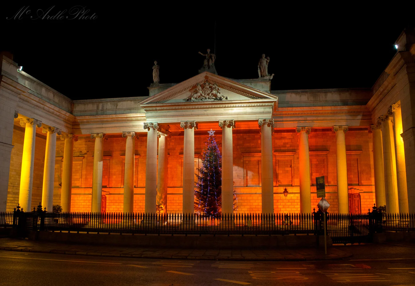 College Green Christmas Tree, Dublin City