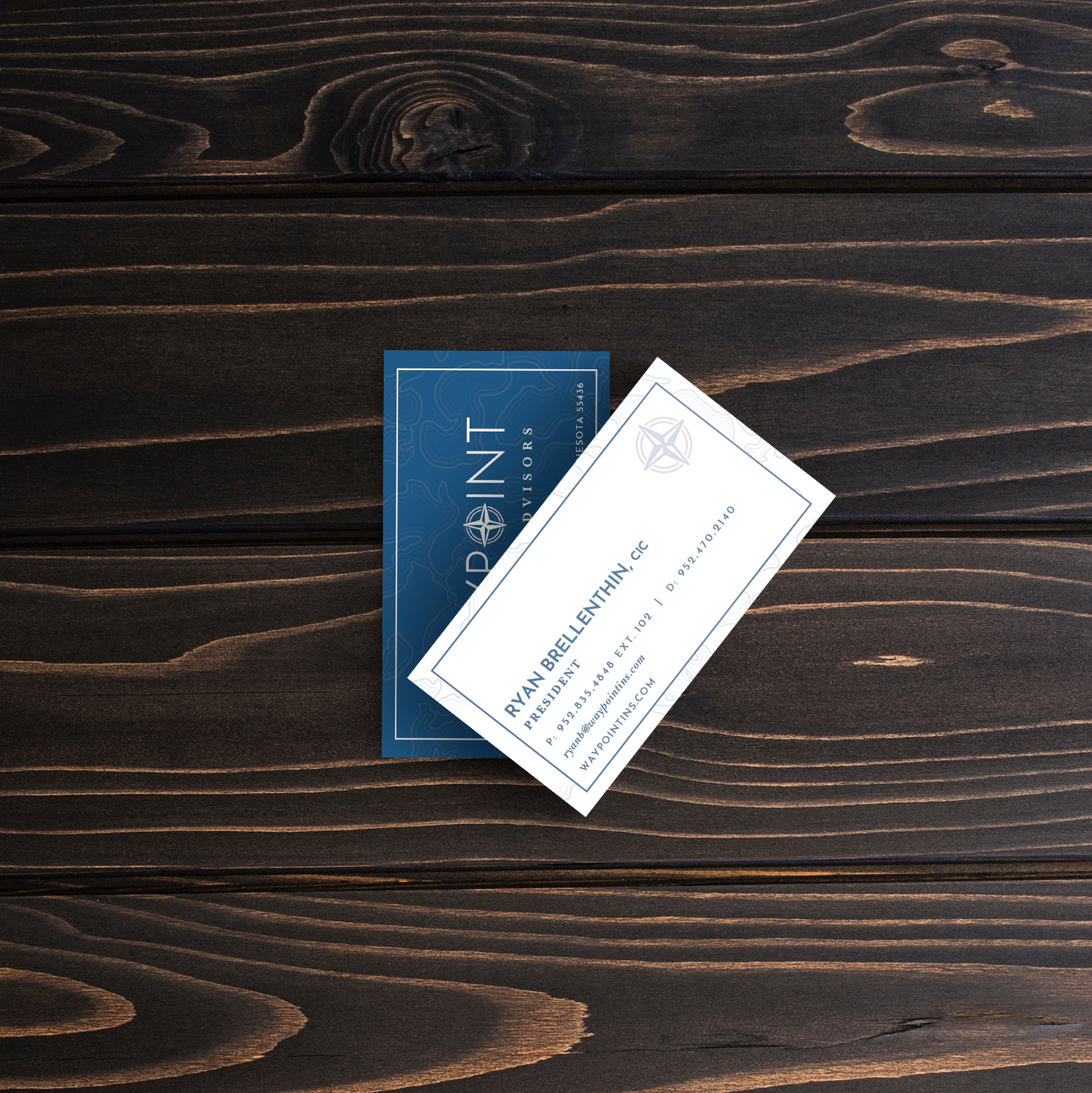 02-BusinessCardMockup.png
