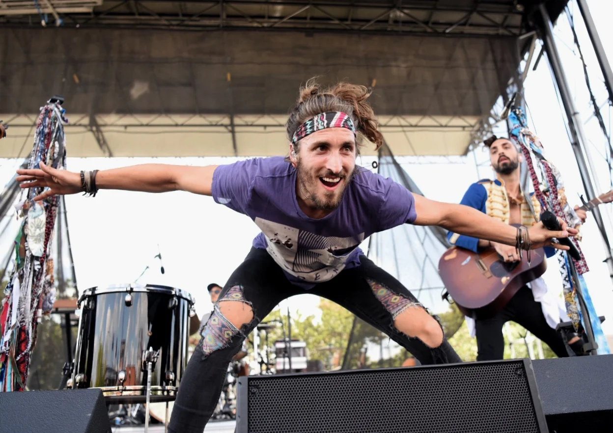 Magic Giant