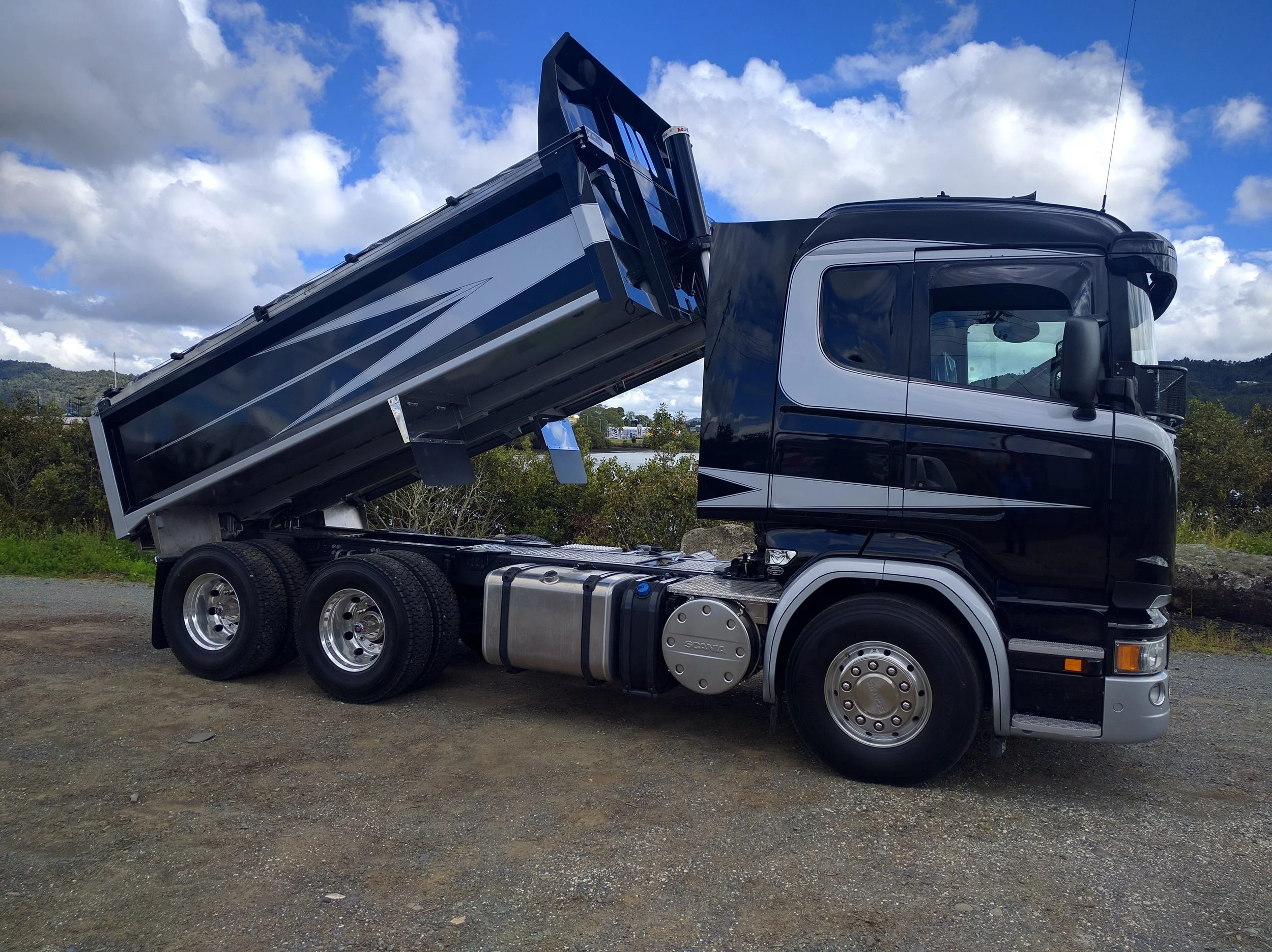 Truck Tipper Body Builders Bison Equipment