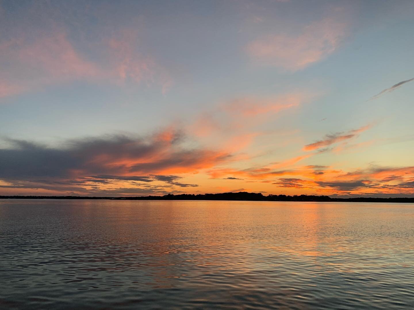 Join us for a Sunset Charter this weekend? Combine with dinner delivered at anchor. #nofilter #sunset #rideshore