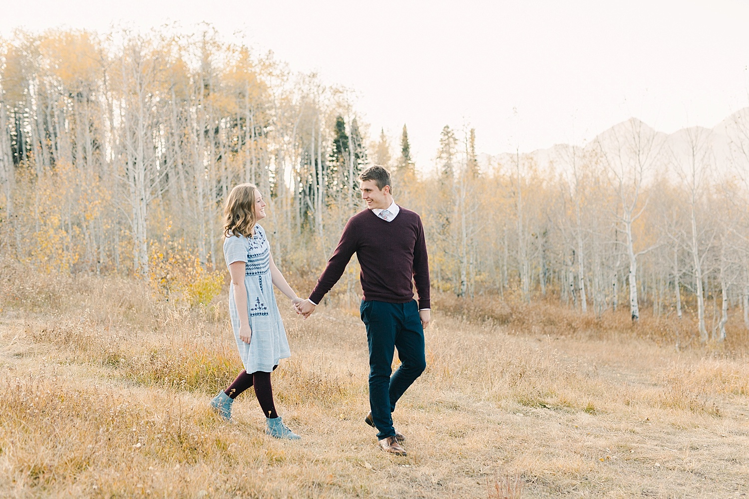 greenapplephotography_0041_utahengagement_mountains.jpg