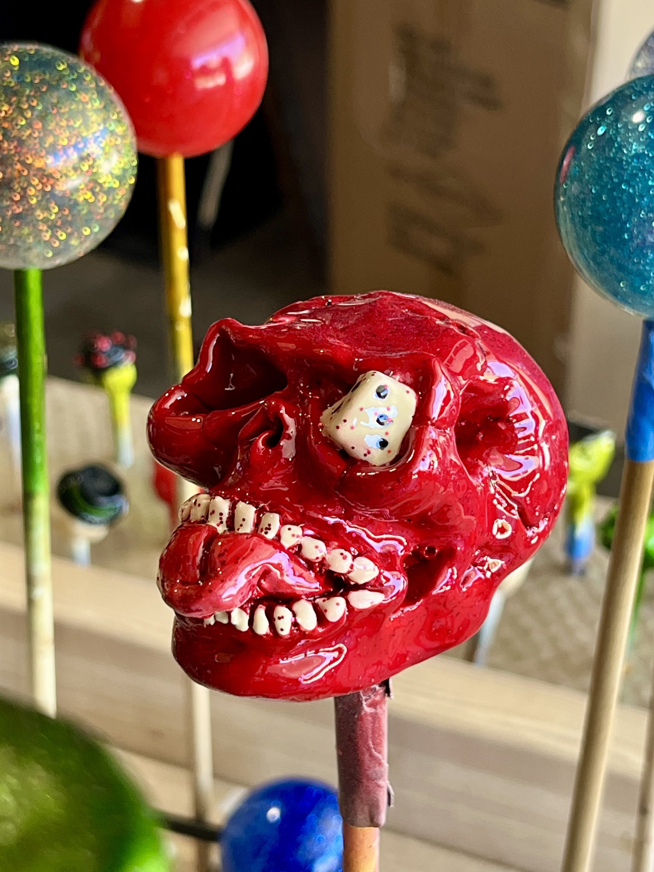 Tongue - Red w/ red flake