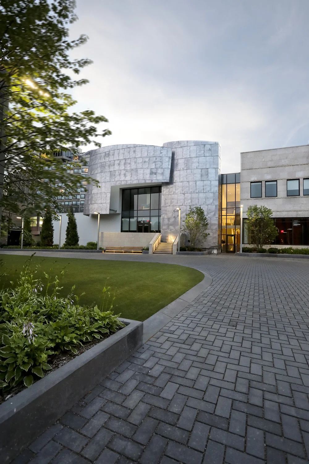 West_07.jpg
