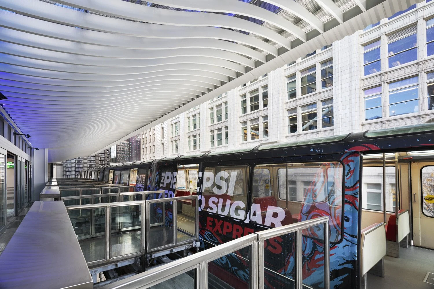 SeattleMonorail_08.jpg