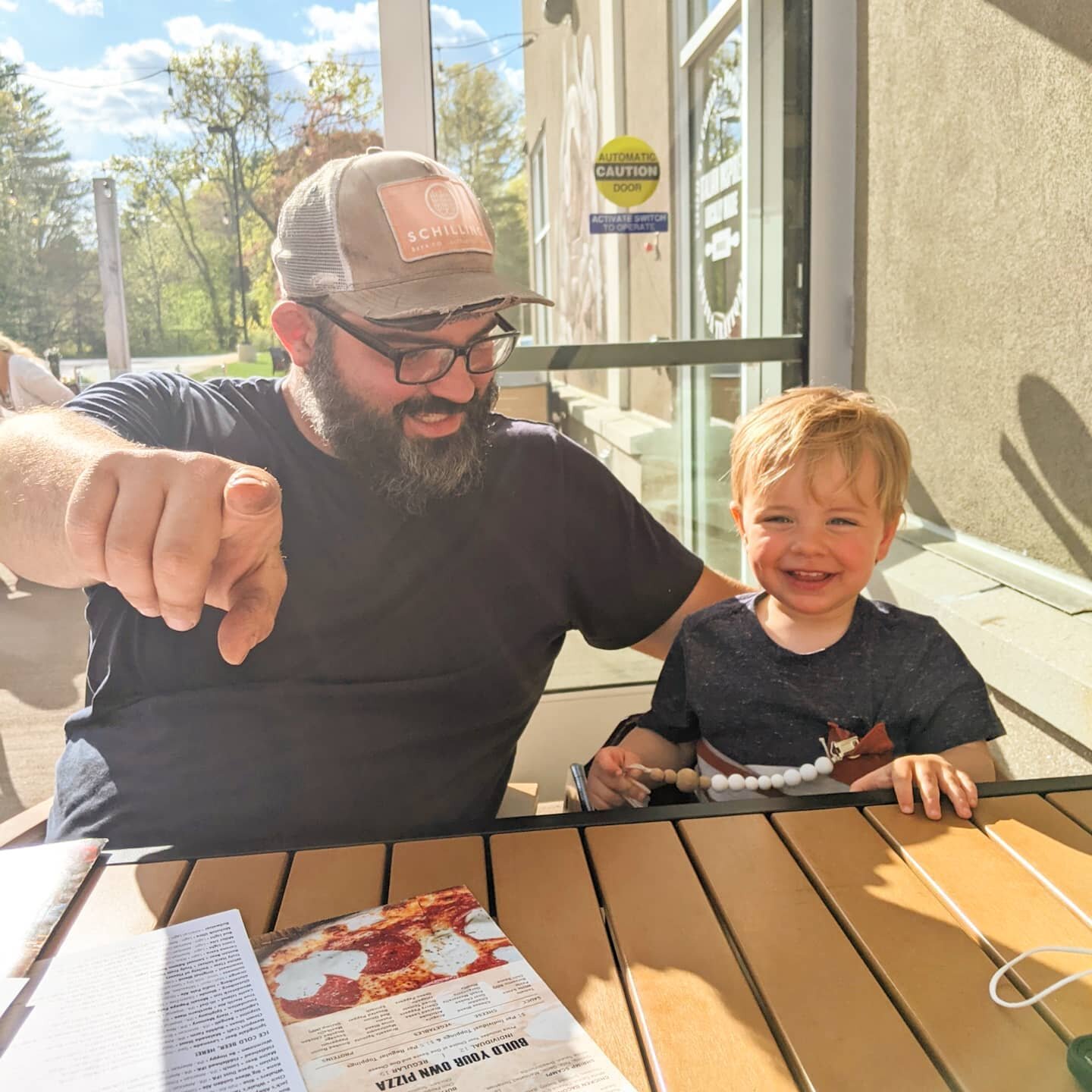 Swipe for CHEEEEESE! 🌞
&bull;
#myboys #fatherandson #dadsofinstagram #dada #cheese #smile #sweetboy #toddlerlife #myloves