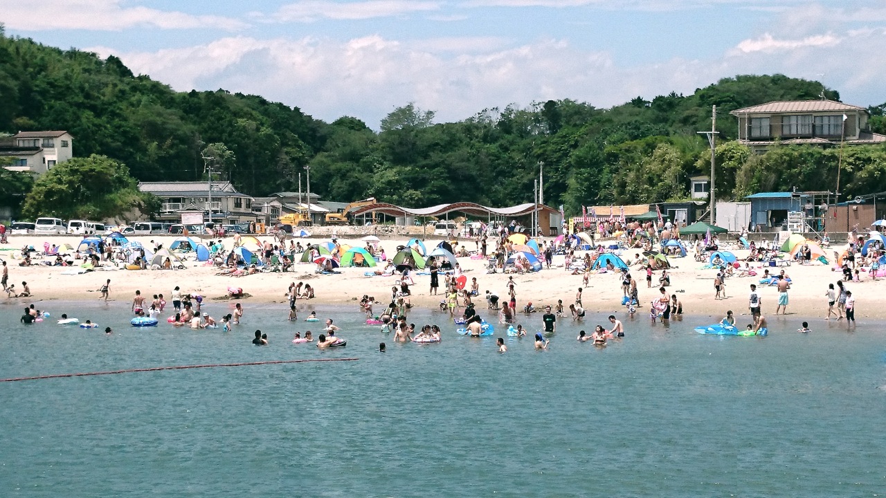 2海水浴2.jpeg