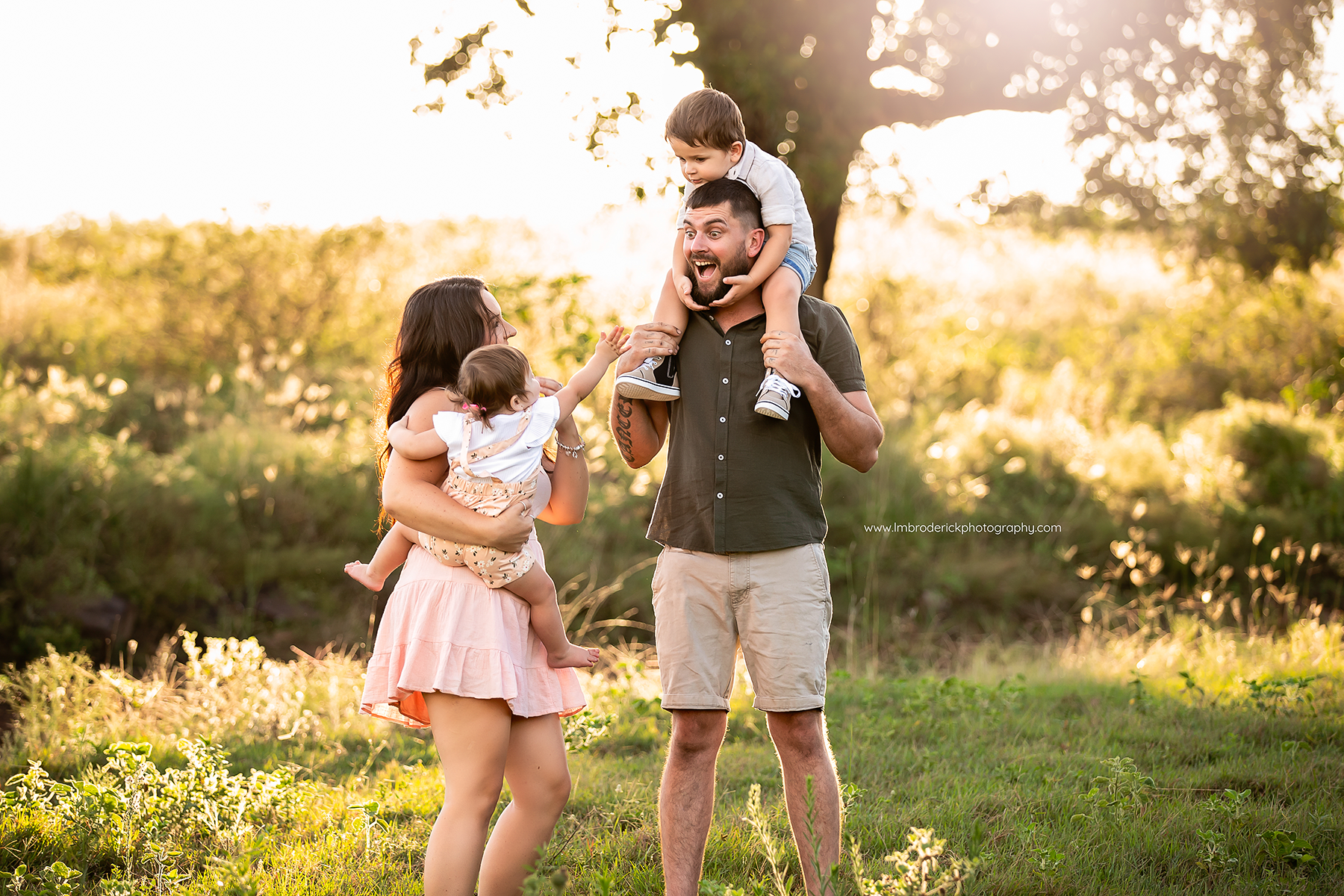 Staatz-Family-March-2025-(12-of-145)-Edit---Copy-copy - Copy.png