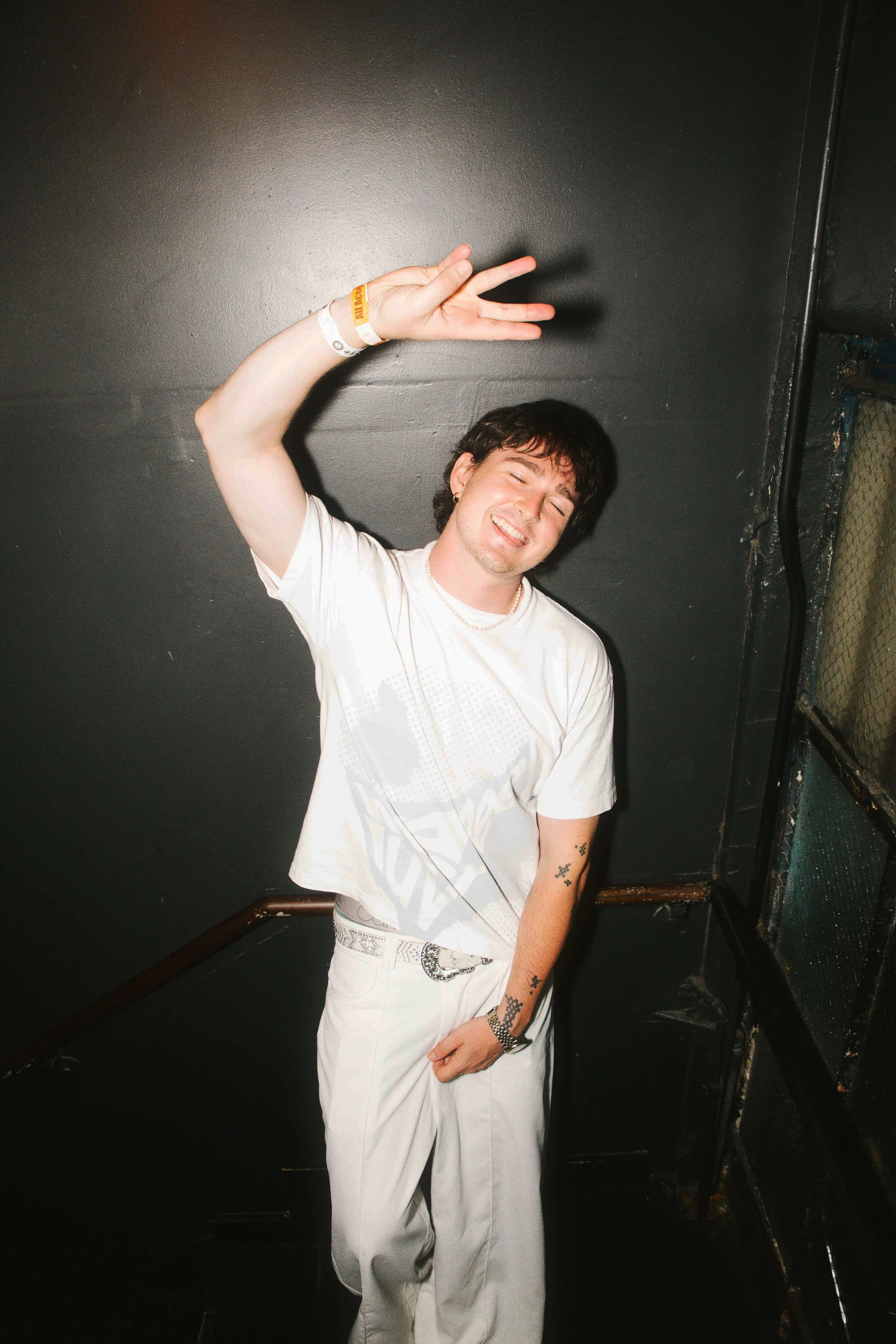 3ee7-14_051.jpg