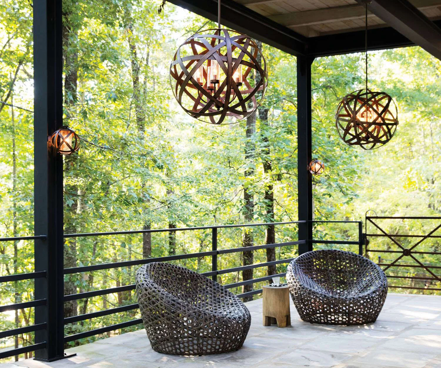 Hinkley-Lighting-Patio.jpg