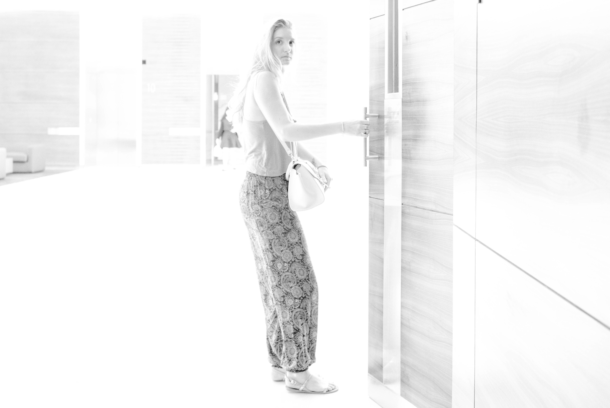 The mood can also be changed by overexposing the image. Overexposing the image can elicit a dream like quality, by washing out details in the highlight. Leica M246 + 35mm f/2 Summicron ASPH v2.