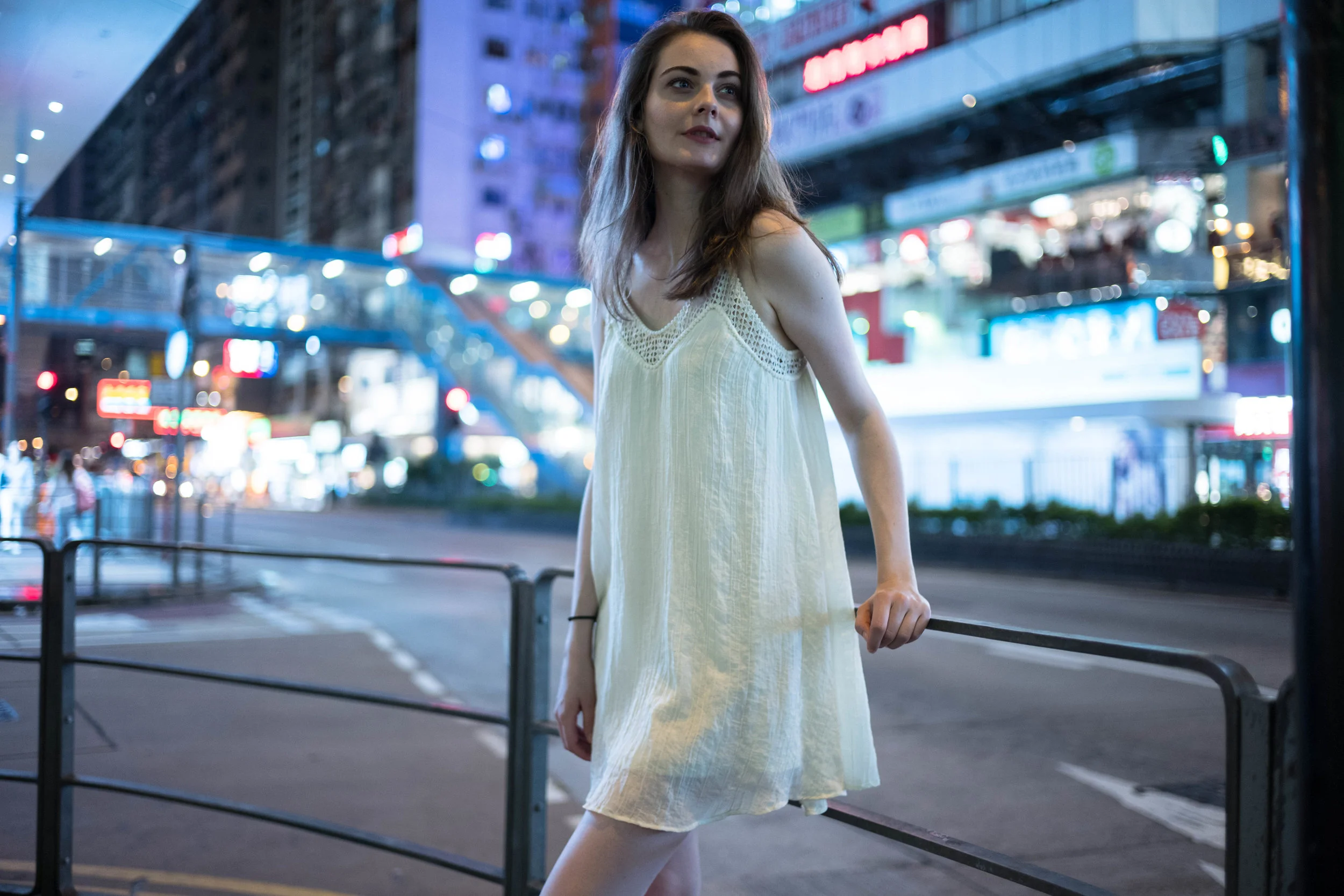 Leica SL + Leica 35mm f/1.4 Summilux. Wide Open. Shot at mid distance. Surprisingly, this was shot at ISO 800 with poor light.