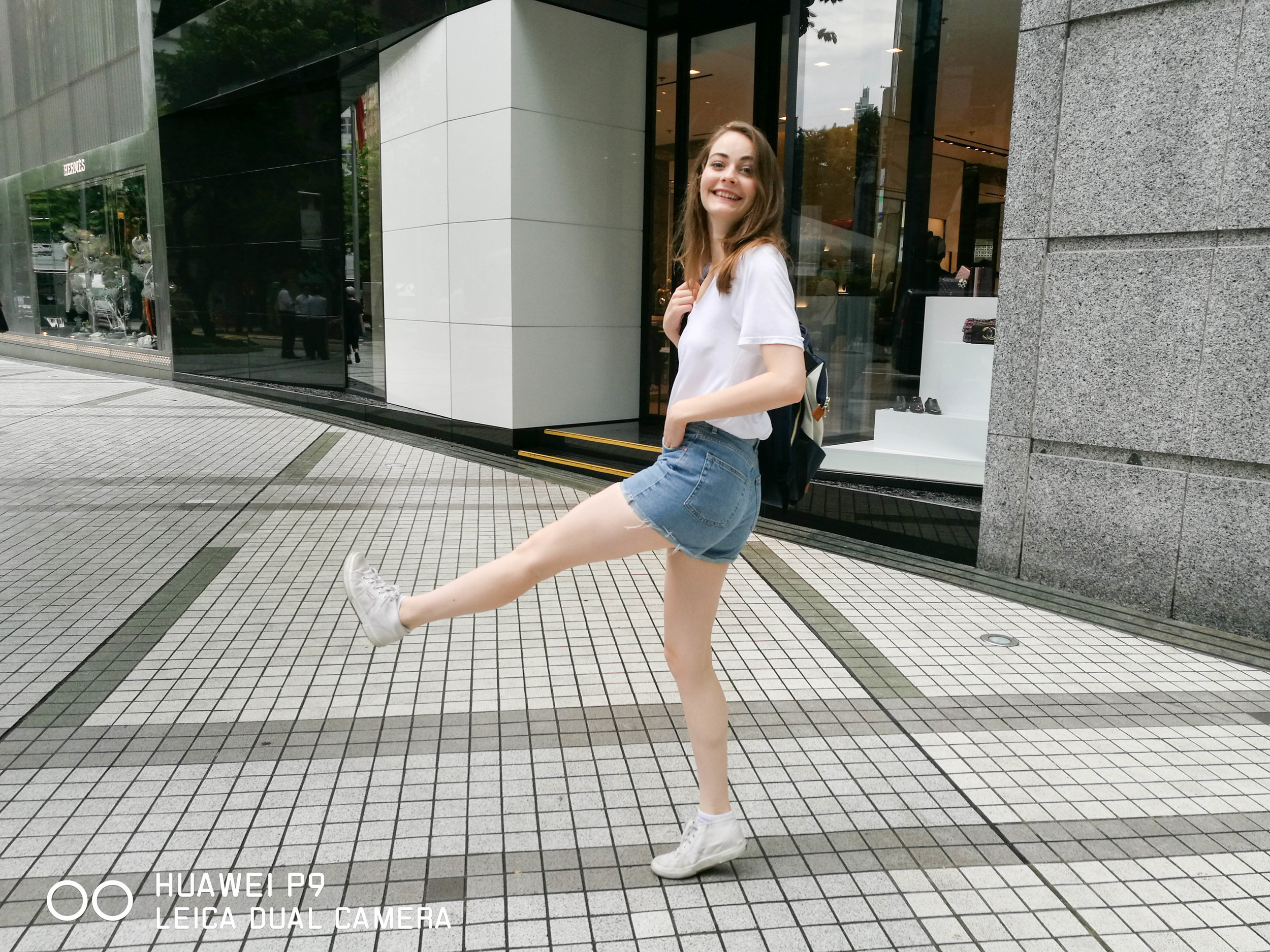 Fun shots - I asked Anna to kick her legs up. You can set the shutter speed on the camera app, so you can freeze action on the P9 better than the current iPhone 6.