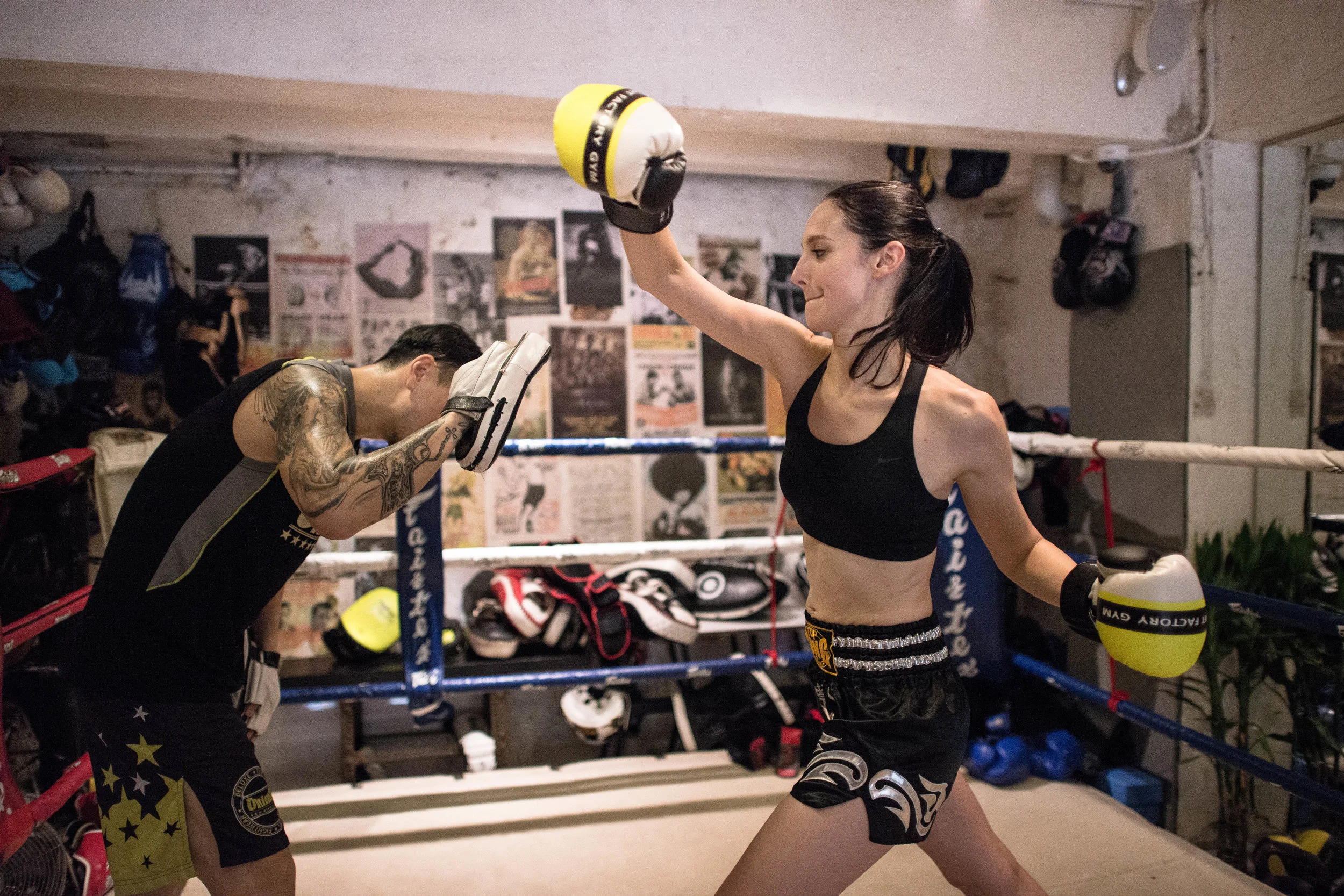 Setting up for a knee strike. Nikon 24mm f/1.4G. Canon 7, Leica 7, Nikon 3.