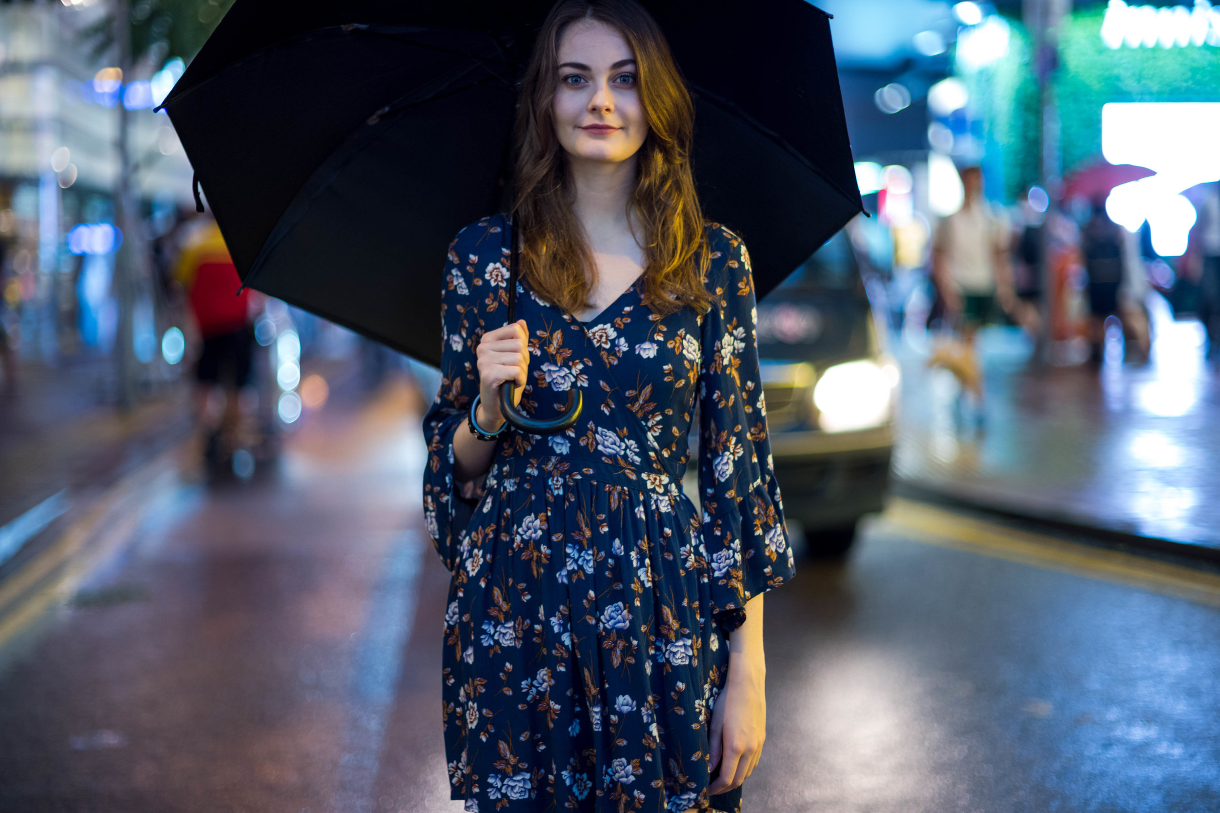 Leica 75mm f/1.4 Summilux, at f/1.4, ISO 500, 1/100s.