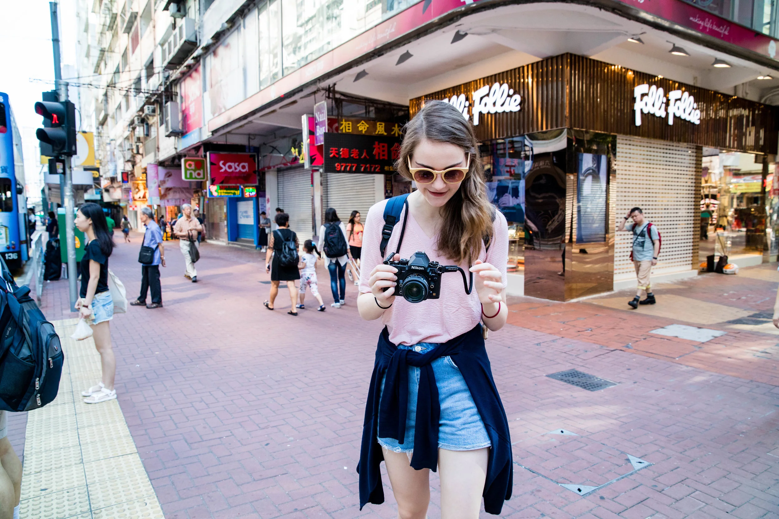 I'm not crazy about those sunglasses.
