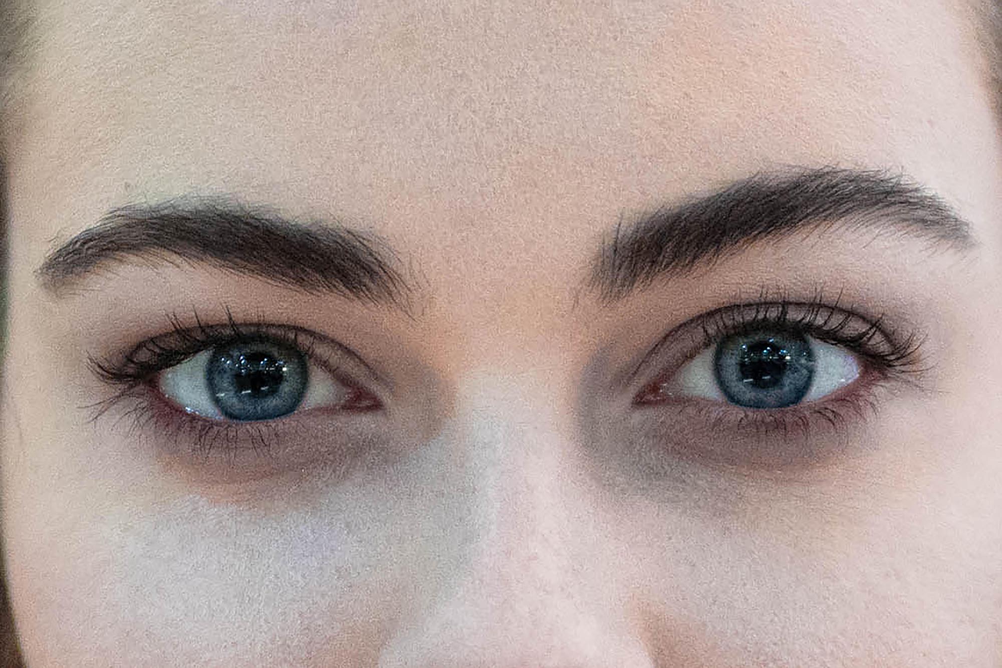 Magnification. Canon 5D Mark IV + Canon 35mm f/1.4 USM II at f/1.4. Clearly the eye lashes here appear more refined than the USM I magnification sample.