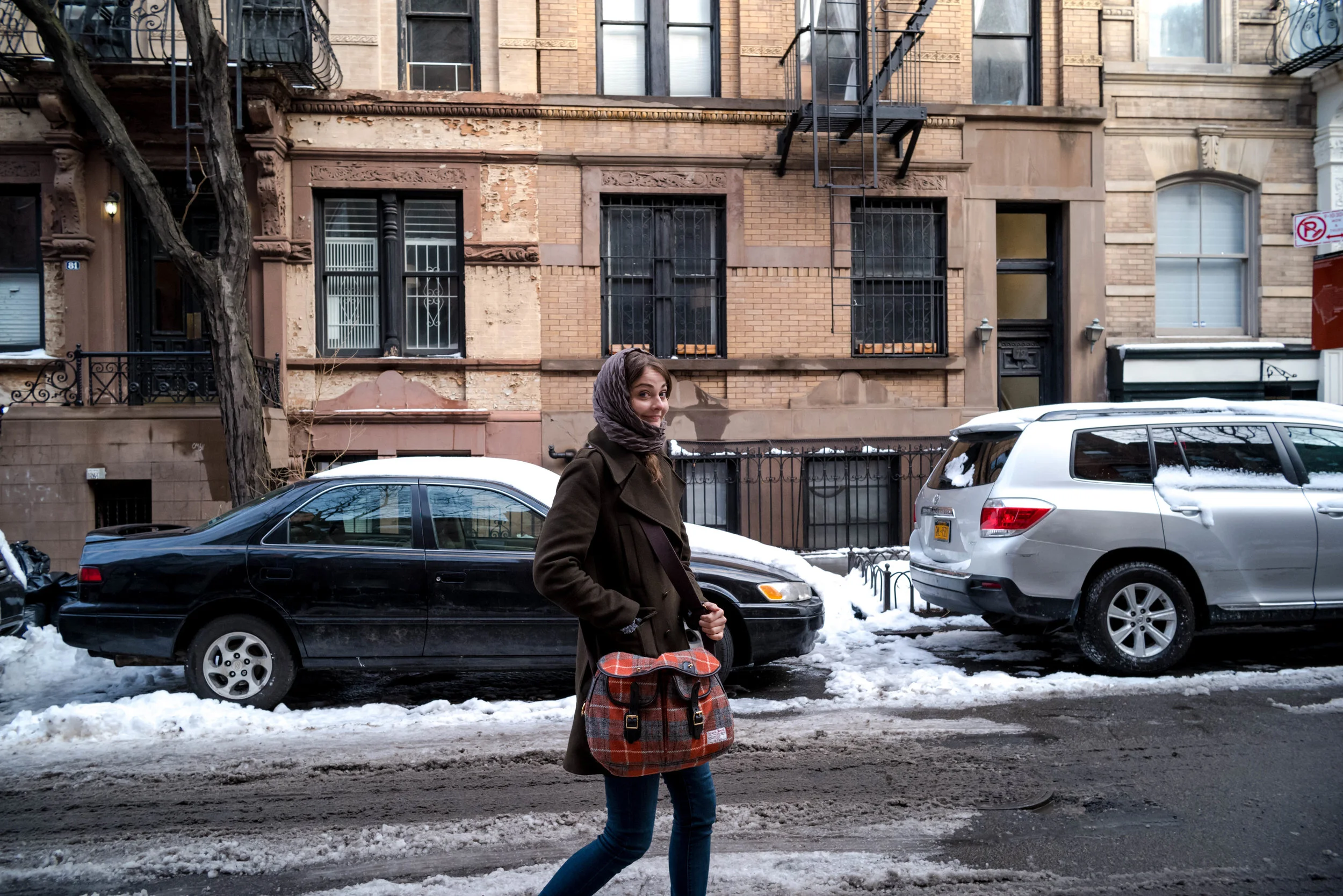 Anna freezing at the West Village. She didn't expect New York to be this cold.