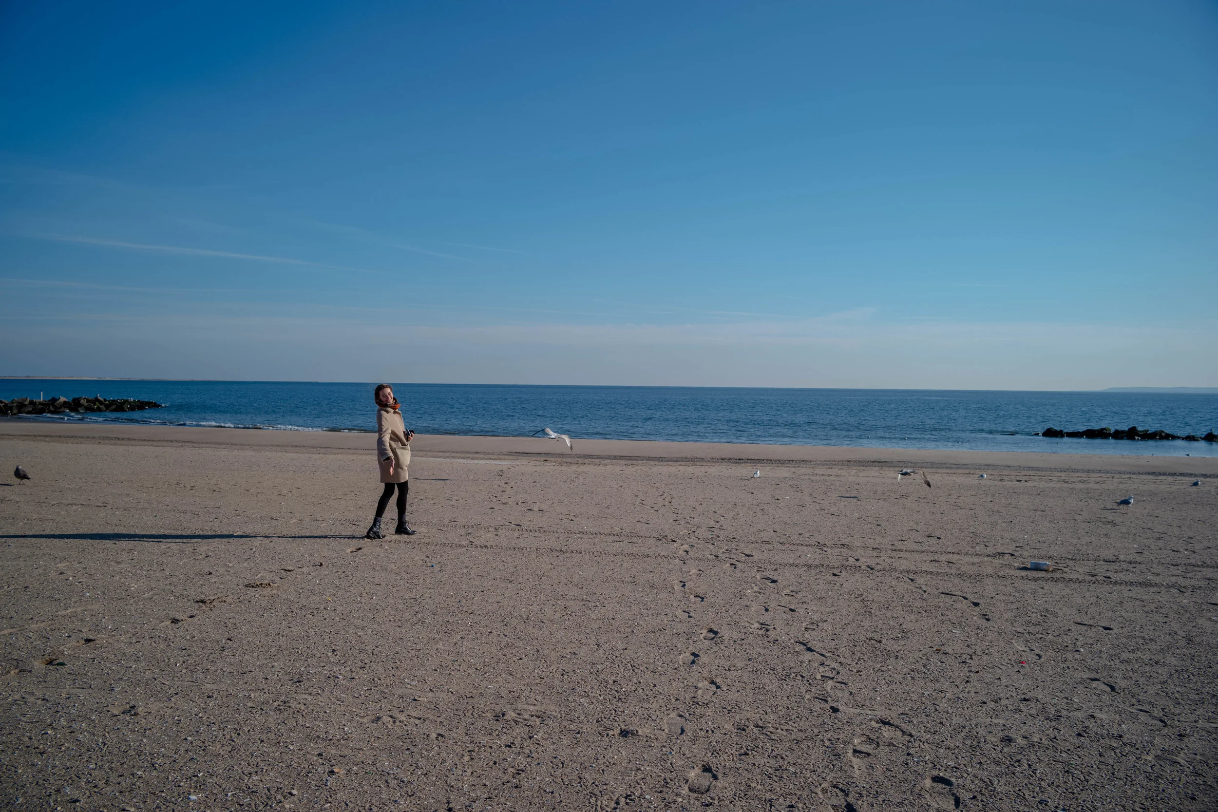 Leica M10 + Leica 28mm f/1.4 Summilux - Coney Island on the beach