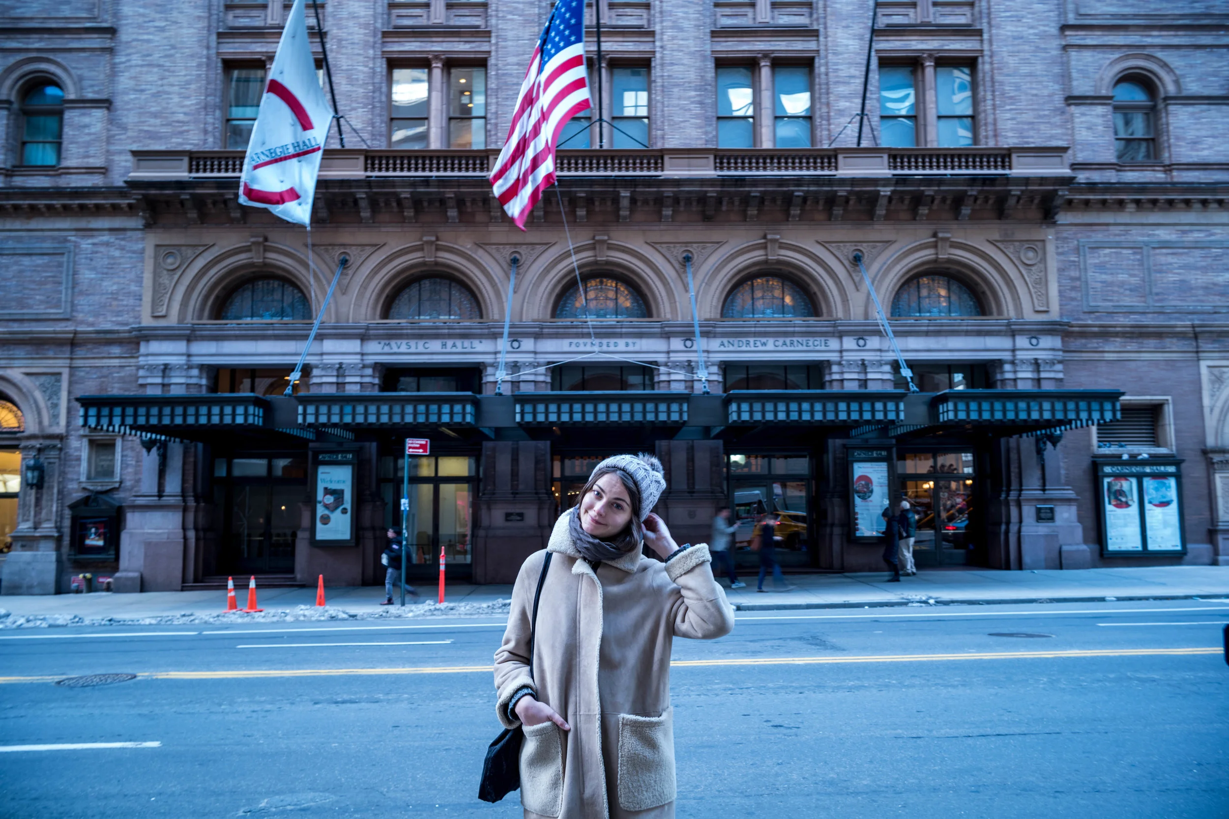 Leica M10 + Leica 28mm f/1.4 Summilux - Across the street from Carnegie Hall on 57th Street.