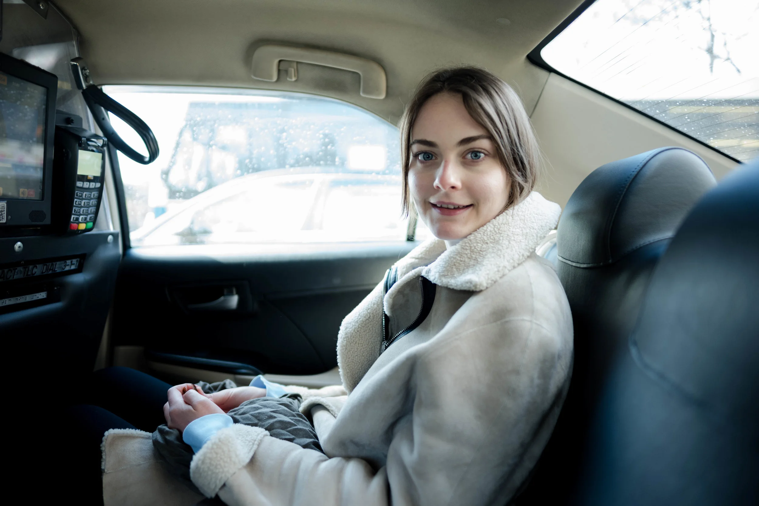 Leica SL + Leica 21mm f/1.4 Summilux - Inside a Yellow Cab