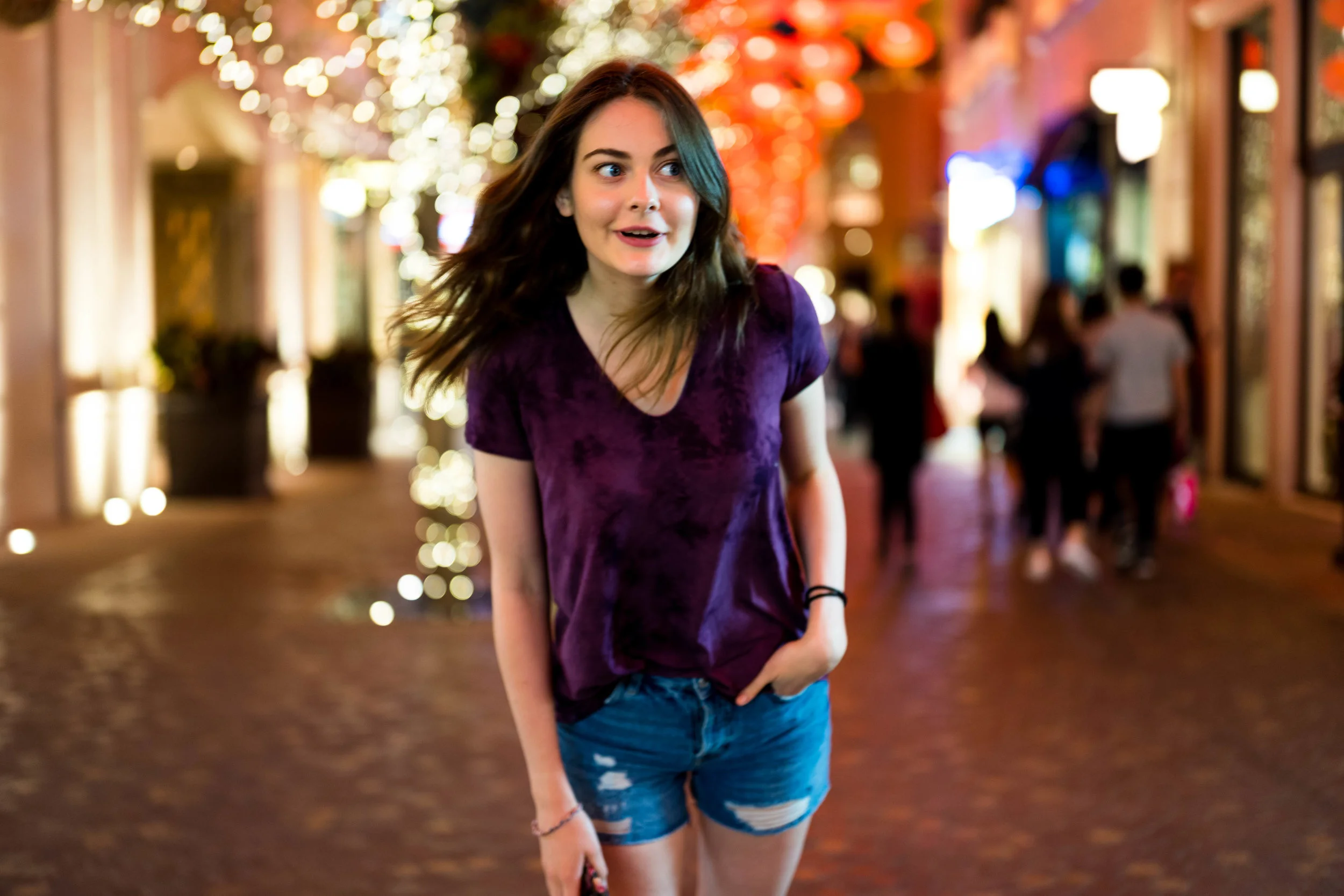 Leica 50mm f/1.4 Summilux-SL ASPH - Accuracy of focus tracking is greatly reduced at lower light.