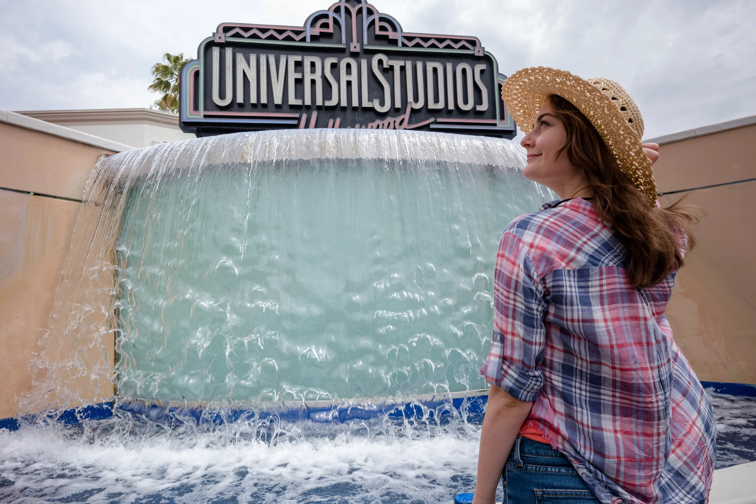 At the Universal Studios theme park - Deliberately composed and zone focused - Leica 21mm f/3.4 Super Elmar ASPH