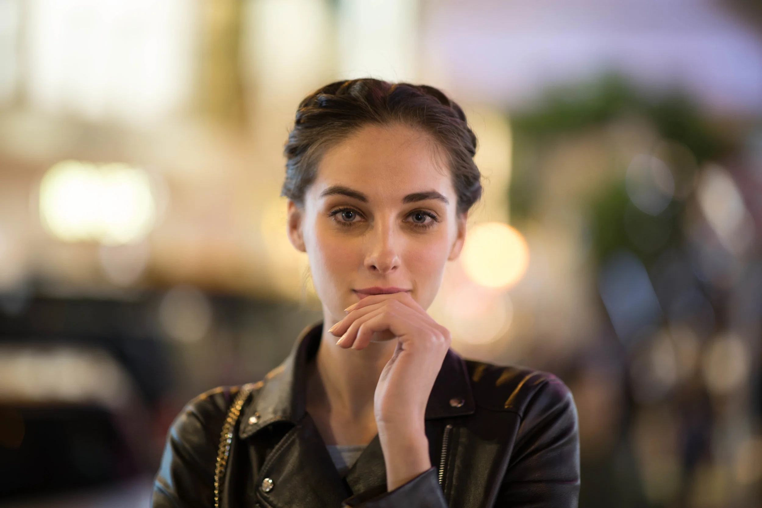 ISO 400, f/1.4, 1/125s