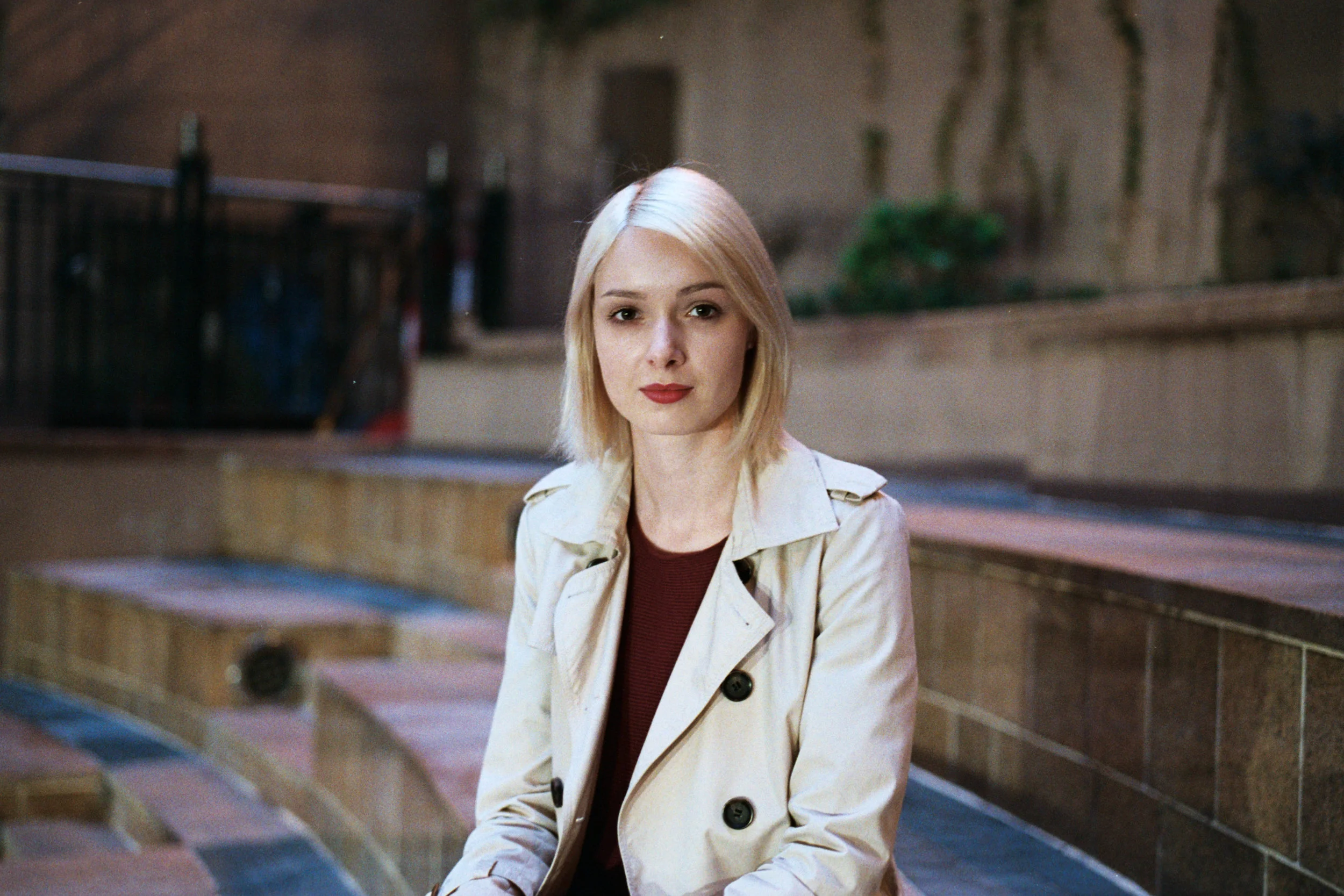 Leica M6 + Leica APO 50mm f/2 Summicron ASPH + Fujifilm Superia Venus 800 - ISO 800, f/2, 1/15s