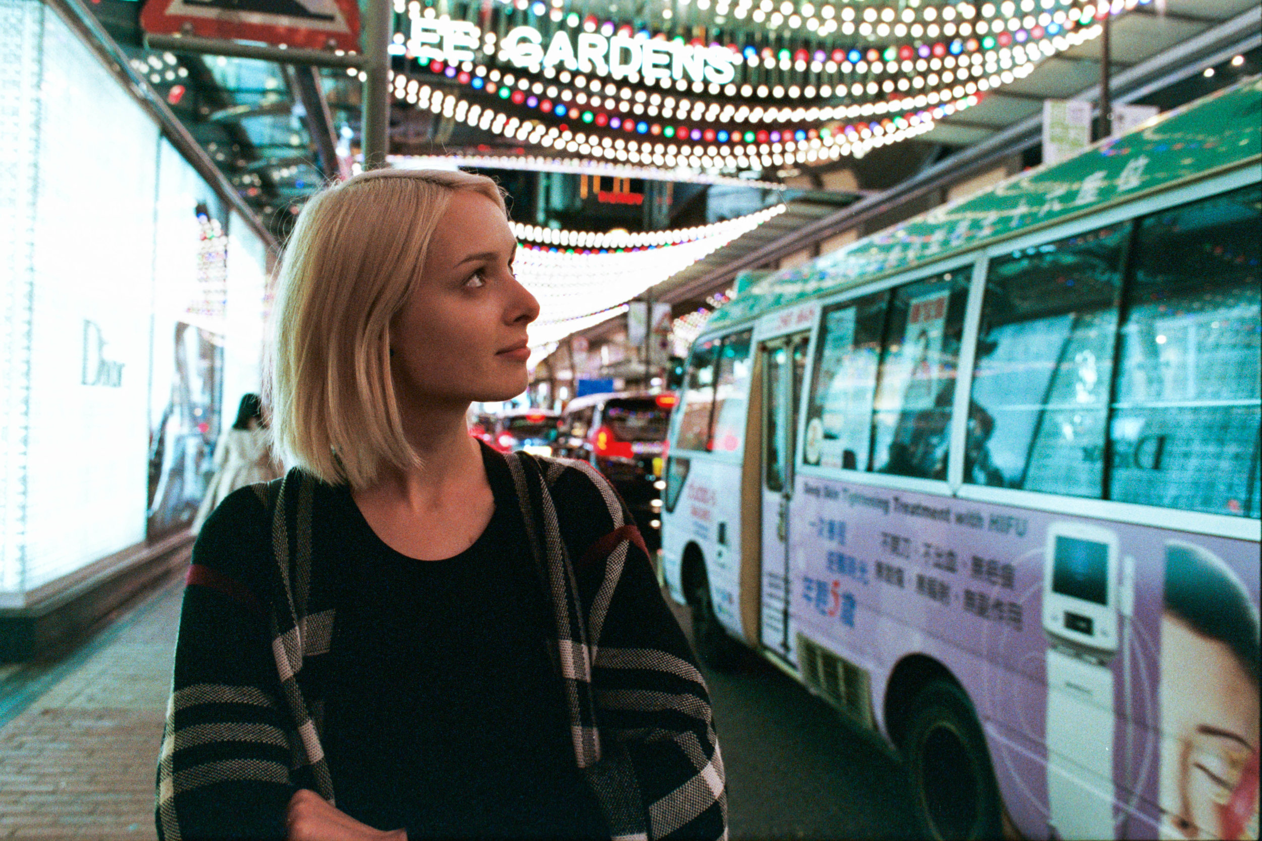 Canon EOS 1v + Canon EF 28mm f/2.8 IS USM + Fujifilm Superia Venus 800