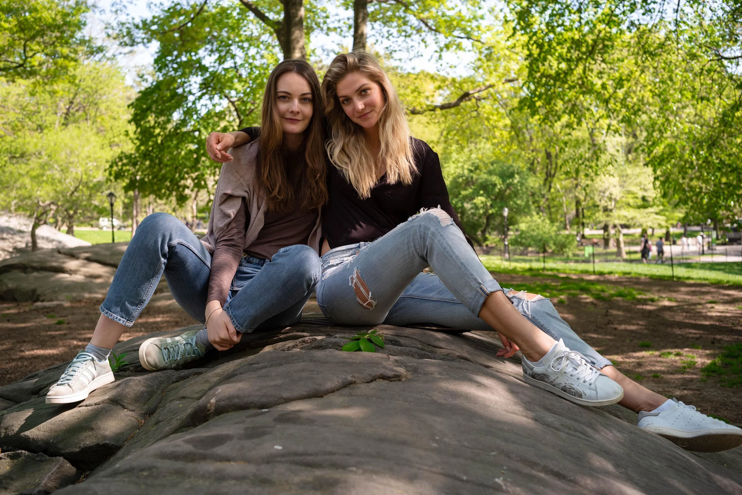Leica M10 + 35mm f/1.4 Summilux AA - Of course, shooting at 35mm does not guarantee perfection. Much of a successful image capture still depends on your subjects not squinting. Here, with Anna's face pasted from another image from this set.