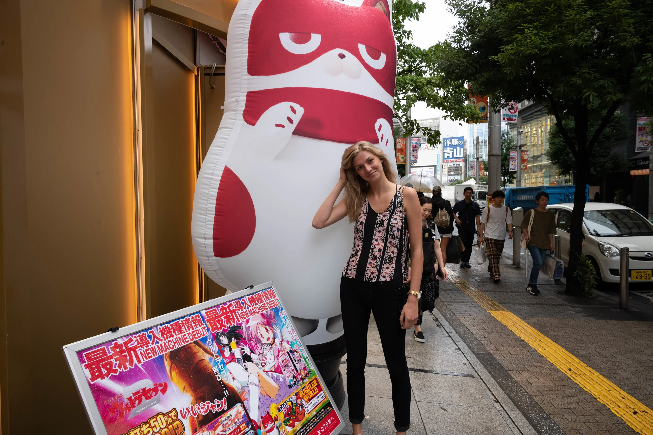 Shinjuku - Leica M10 + Leica 24mm f/1.4 Summilux-M ASPH - ISO 1600, f/8, 1/180s