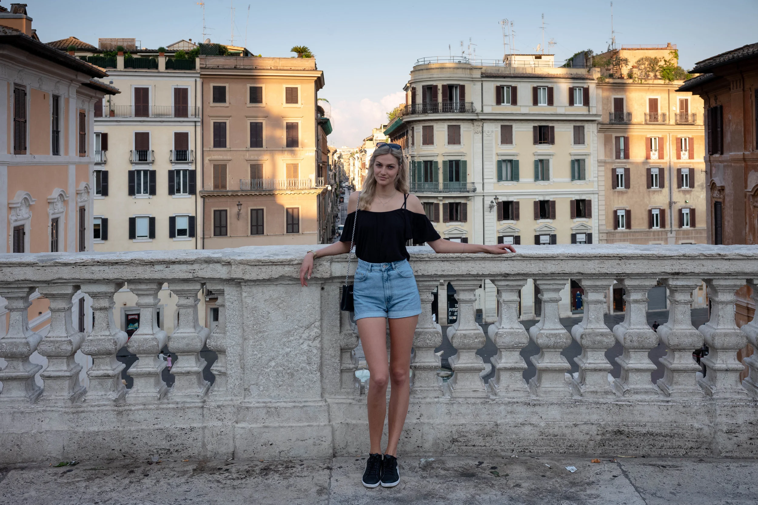 Leica M10 + Leica 35mm f/1.4 Summilux-M ASPH FLE - At 35mm, the background does appear surprisingly tight for a wider angle focal length.