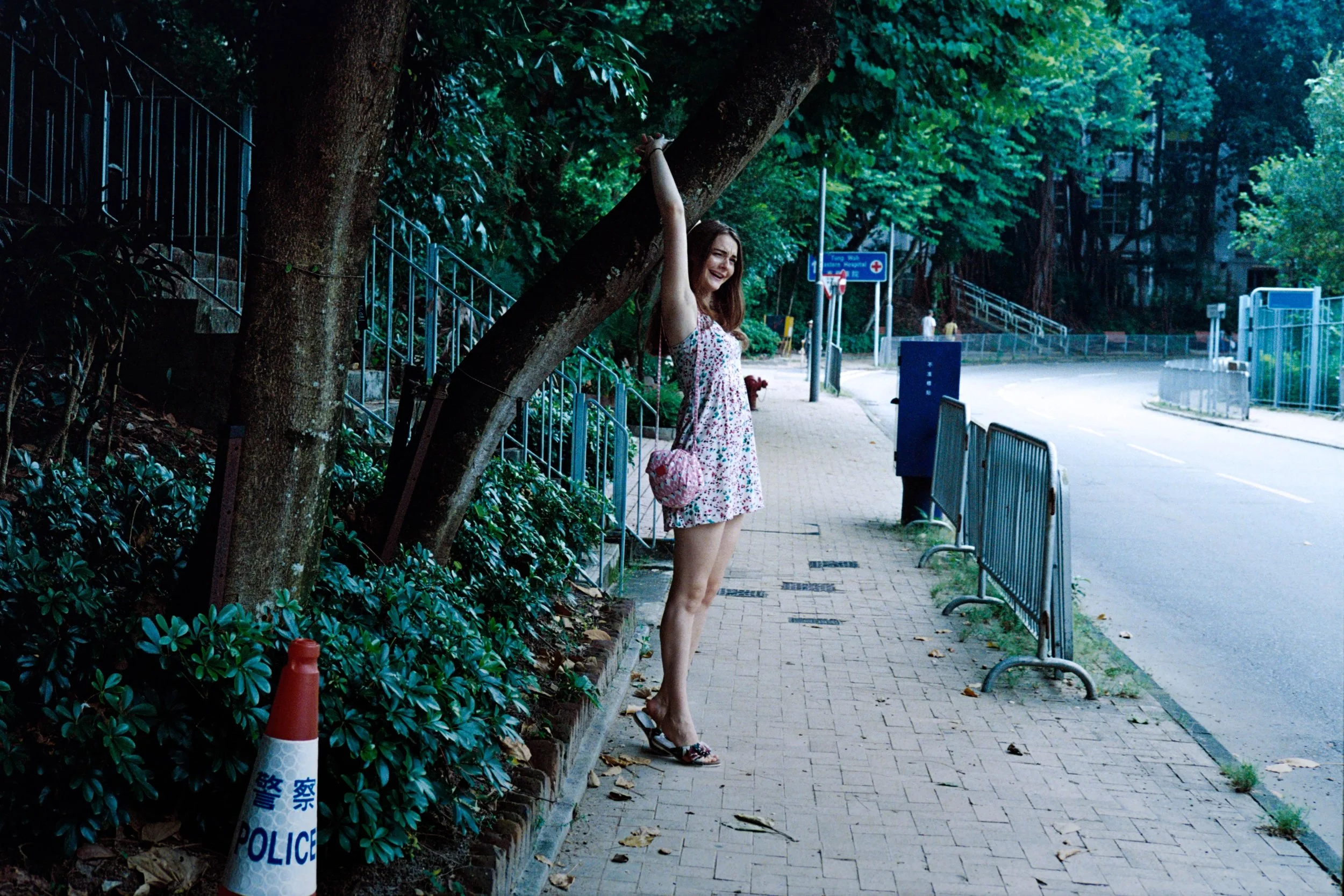 Leica M6-J + Leica 50mm f/2 Summicron-M Version IV + Kodak Portra 800